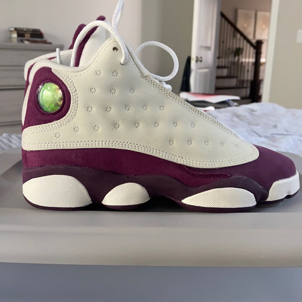 Air Jordan Retro 13.. brand new! Never worn! Size 5Y